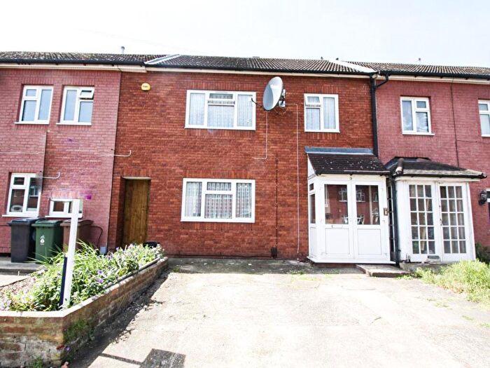 3 Bedroom Terraced House To Rent In Lukin Crescent, London, E4