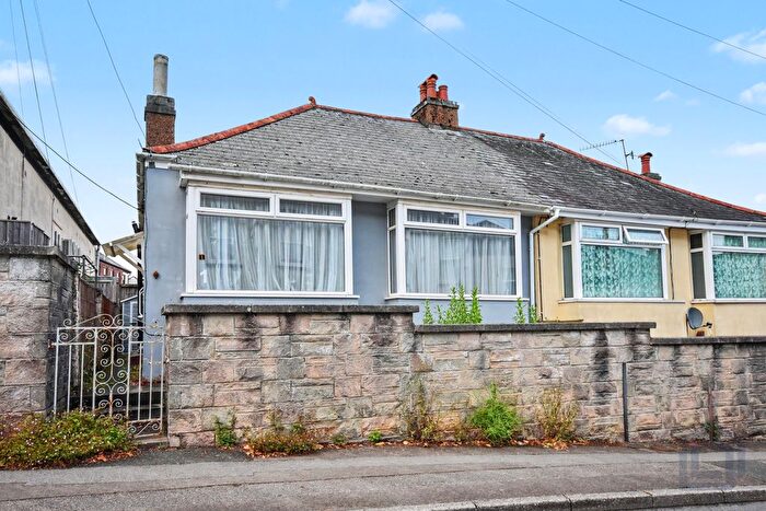 2 Bedroom Bungalow For Sale In Albert Road, Saltash, PL12