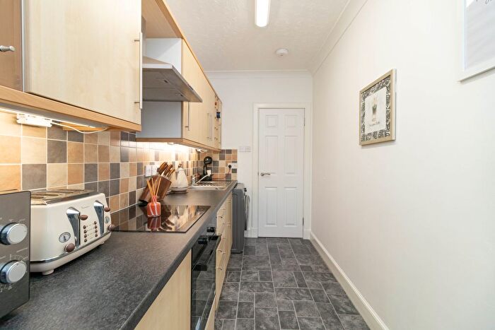 1 Bedroom Flat For Sale In Malcolm Street, Dundee, DD4