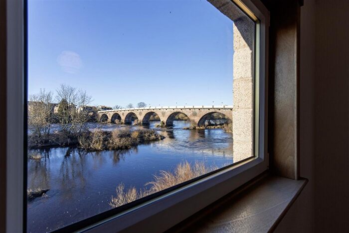 2 Bedroom Detached House For Sale In Commercial Street, Perth, PH2