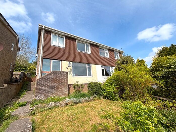 3 Bedroom Semi-Detached House For Sale In Springfield Heights, Radstock, Somerset, BA3