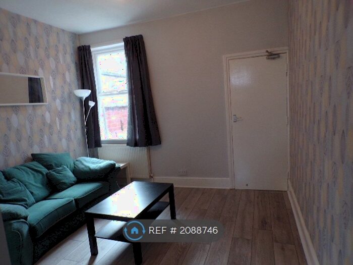 3 Bedroom Terraced House To Rent In Bristol Road, Coventry, CV5