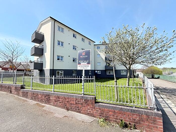 3 Bedroom Flat For Sale In Boons Place, Plymouth, PL1