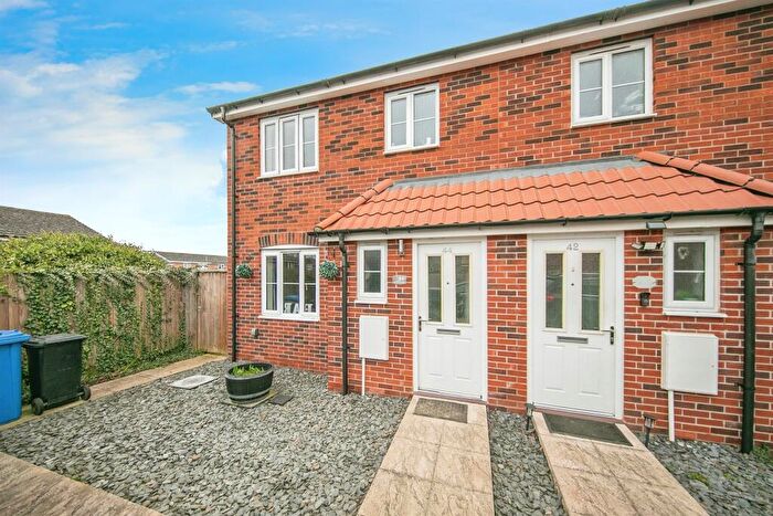3 Bedroom Semi-Detached House For Sale In Grace Farrant Road, Great Cornard, Sudbury, CO10