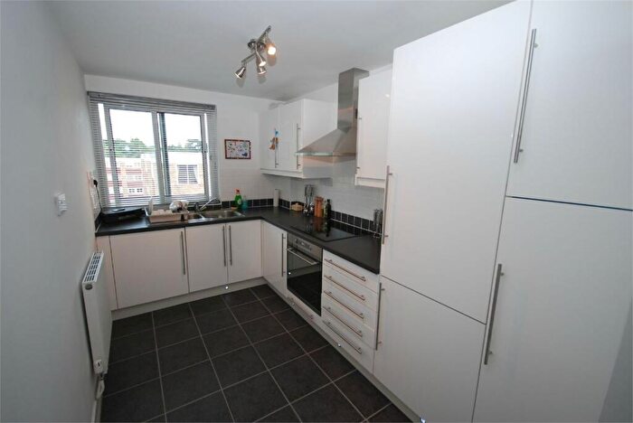 2 Bedroom Apartment To Rent In Westpoint, Shortlands Grove, Bromley, BR2