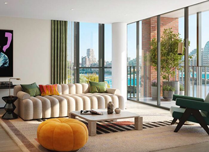 2 Bedroom Flat For Sale In Hurlingham Waterfront, Wandsworth Bridge Road, Fulham, SW6