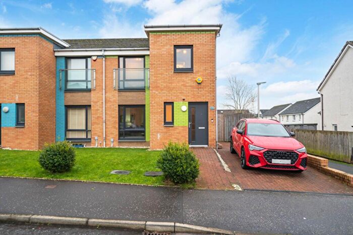 3 Bedroom Semi Detached House For Sale In Morton Avenue, Paisley, PA2