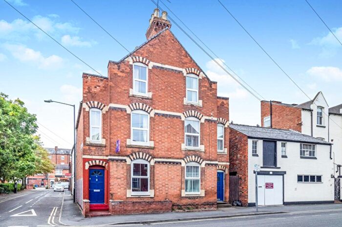 4 Bedroom House To Rent In Chandos Street, Leamington Spa, CV32