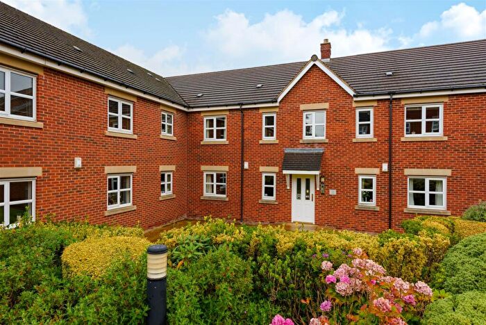 2 Bedroom Apartment For Sale In St Francis Close, Sandygate, Sheffield, S10