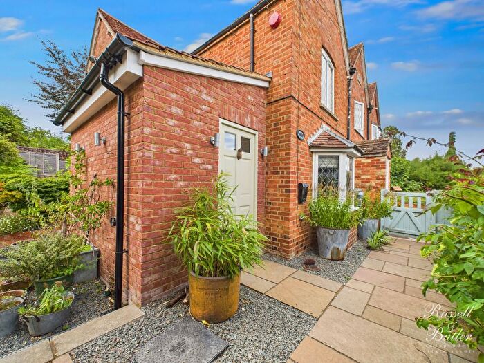 2 Bedroom Cottage For Sale In Holly Cottage, Akeley, MK18
