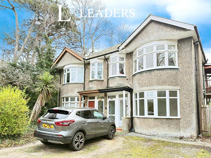 1 Bedroom Flat To Rent In Moorland Road, Bournemouth, BH1