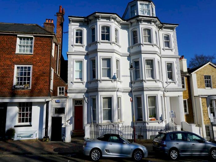 1 Bedroom Flat To Rent In London Road, Tunbridge Wells, Kent TN1