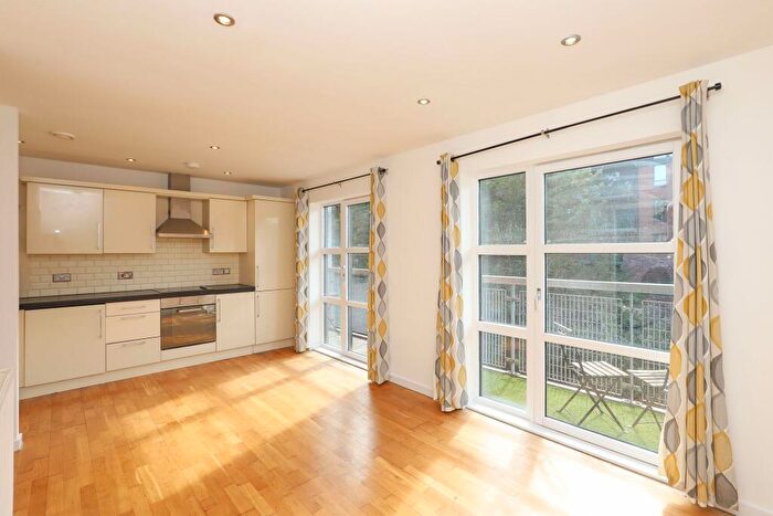 1 Bedroom Apartment For Sale In Mowbray Street, Cutlers House, S3
