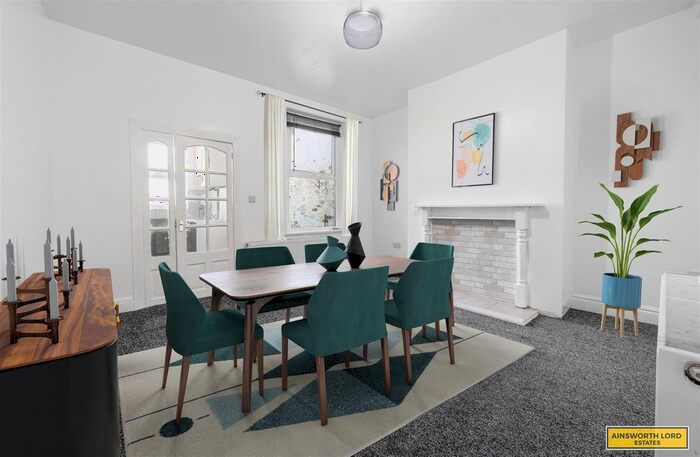 2 Bedroom End Of Terrace House To Rent In Livesey Branch Road, Blackburn, BB2