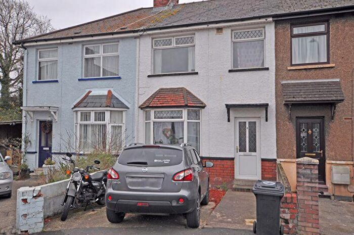 3 Bedroom Terraced House To Rent In Bay-Fronted House, Blake Road, Newport, NP19
