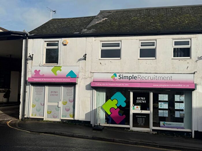 2 Bedroom Apartment For Sale In Pows Court, High Street, Midsomer Norton, Radstock, Avon, BA3