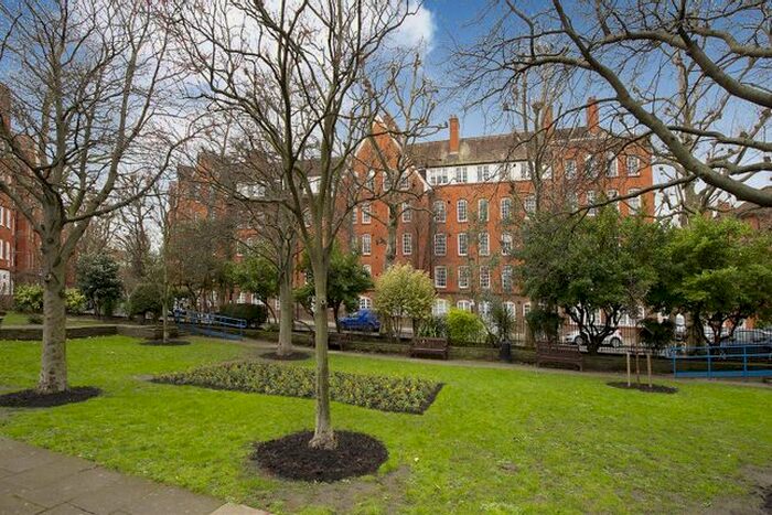 2 Bedroom Flat To Rent In Erasmus Street, London, SW1P