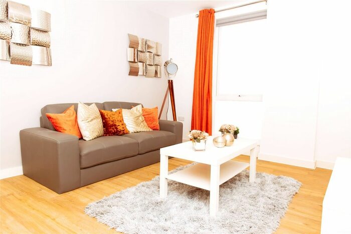 1 Bedroom Flat To Rent In The Plaza, Advent Way, Ancoats, Manchester, M4