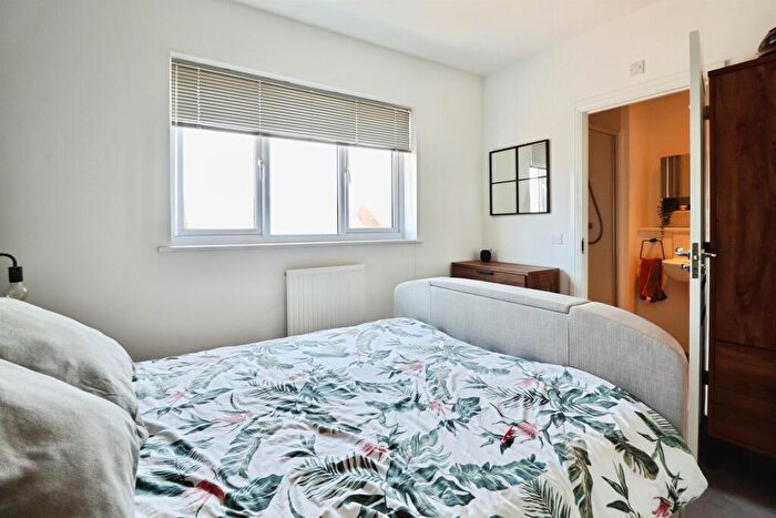 3 Bedroom End Of Terrace House For Sale In Paul Williams Walk, Canton, Cardiff, CF11