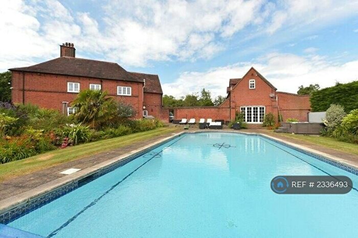 3 Bedroom Semi-Detached House To Rent In Great Warley Street, Brentwood, CM13