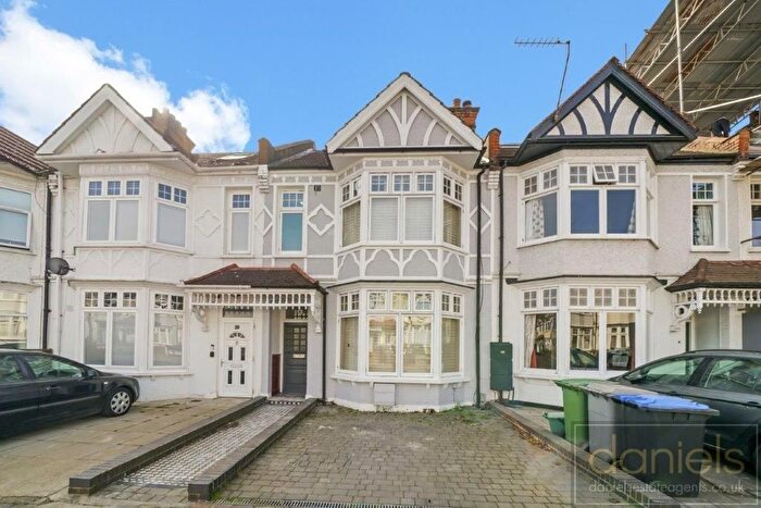 5 Bedroom Terraced House To Rent In Hanover Road, London, NW10