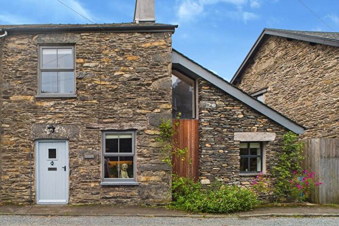 3 Bedroom Semi-Detached House For Sale In Brow Edge Road, LA12