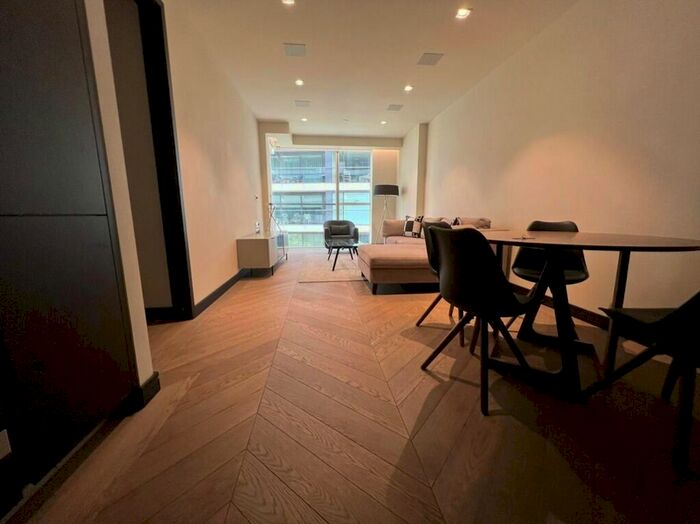 2 Bedroom Flat To Rent In Earls Way, Tower Bridge, SE1