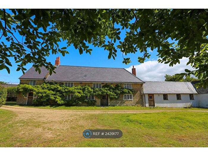 4 Bedroom Detached House To Rent In Melplash, Bridport, DT6