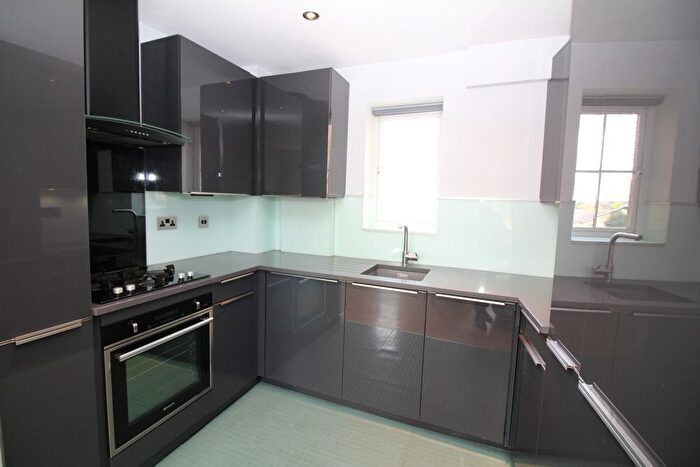 1 Bedroom Flat To Rent In Kelly Avenue, London, SE15