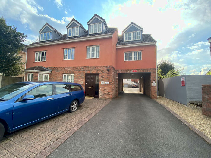 1 Bedroom Flat To Rent In Romo Court, Lower Station Road, BS16