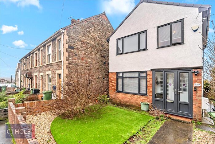 3 Bedroom Detached House To Rent In Hanham Road, Kingswood, Bristol, BS15