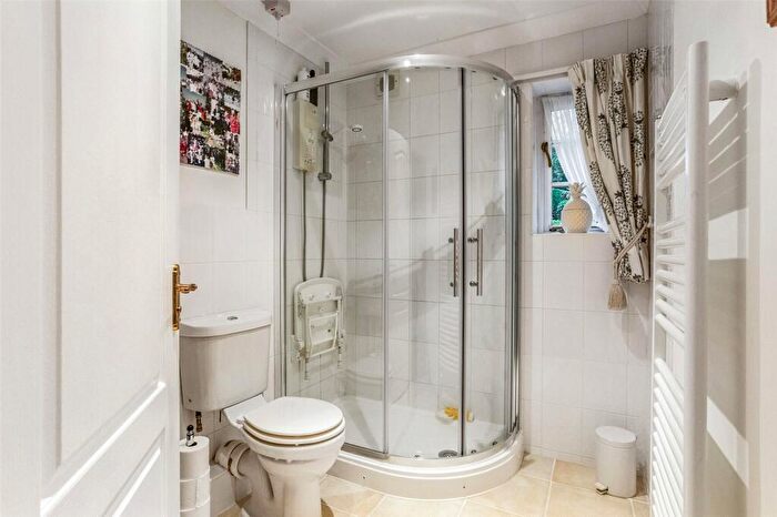 4 Bedroom Detached House For Sale In Tyfield, Sherborne St John, RG24