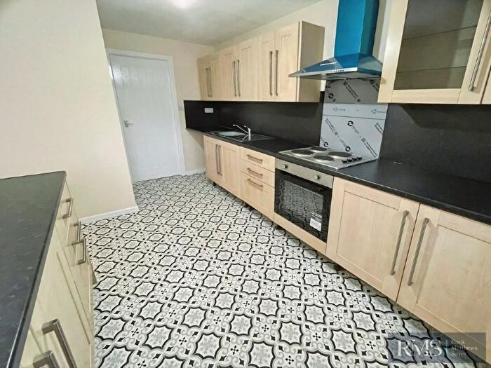 3 Bedroom Terraced House For Sale In Dibley Square, Newcastle Upon Tyne, NE6