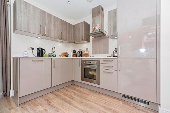 1 Bedroom Apartment To Rent In The Peninsula, Pegasus Way, Gillingham, ME7
