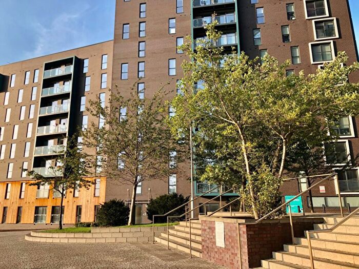 1 Bedroom Apartment To Rent In Cross Green Lane, Leeds, LS9