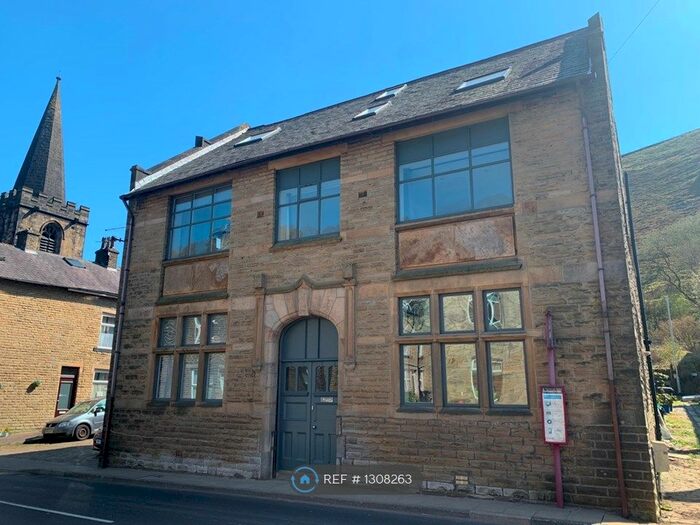 6 Bedroom Semi-Detached House To Rent In Burnley Road, Todmorden OL14