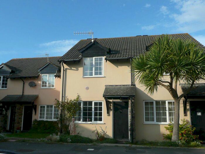 2 Bedroom House To Rent In White House Close, Instow, Devon, EX39