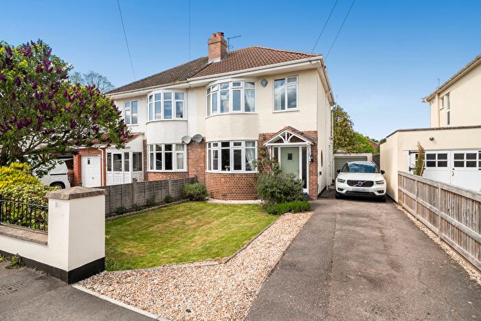 3 Bedroom Semi Detached House For Sale In Mountfields Road, Taunton, TA1