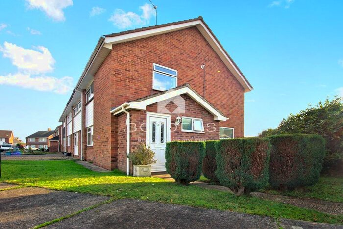 3 Bedroom End Of Terrace House To Rent In Chalfont Road, Colchester, Essex CO4