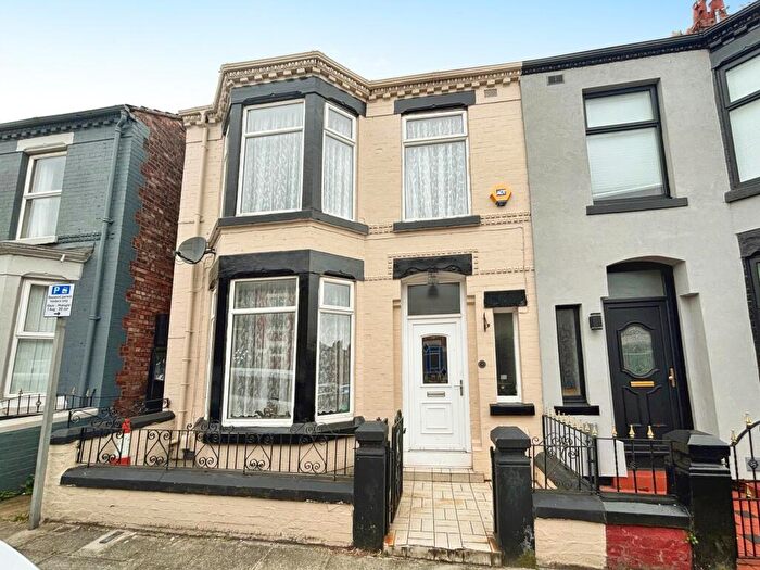 3 Bedroom End Of Terrace House For Sale In Anfield, Liverpool, L4
