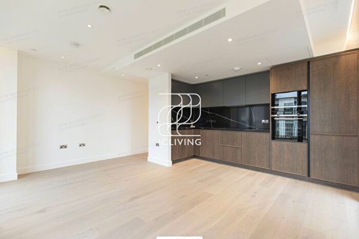 2 Bedroom Flat To Rent In Opus House, London, WC1X