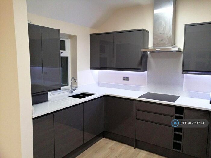 1 Bedroom Flat To Rent In Fairdene Road, Coulsdon, CR5