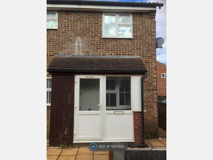 1 Bedroom End Of Terrace House To Rent In Ashdown Way, London, SW17