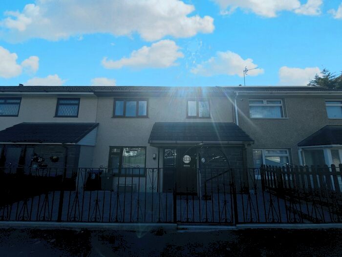 3 Bedroom Property To Rent In Green Willows, Oakfield, Cwmbran, NP44