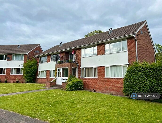 2 Bedroom Flat To Rent In Fair Hope Court, Blackburn, BB2