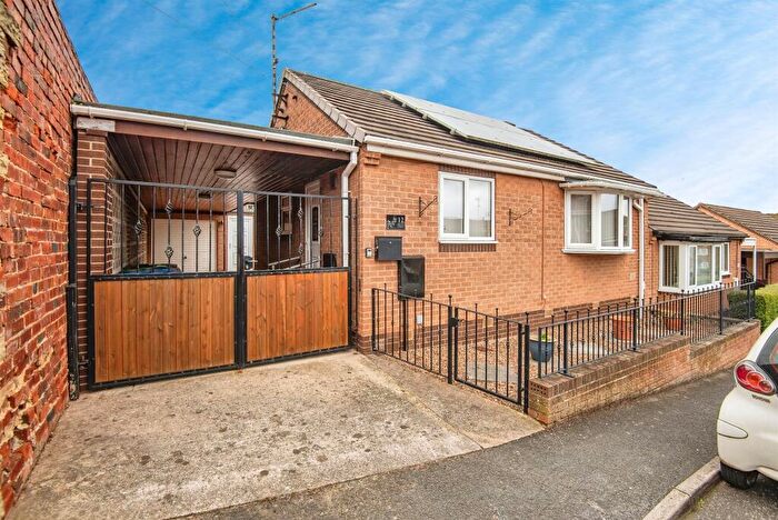 1 Bedroom Semi-Detached Bungalow For Sale In Melton Street, Mexborough, S64