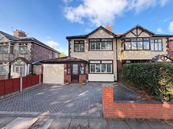 3 Bedroom Semi Detached House For Sale In Rosslyn Avenue, Maghull, L31