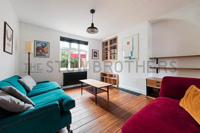 3 Bedroom End Of Terrace House To Rent In Higham Hill Road, Walthamstow, London, E17