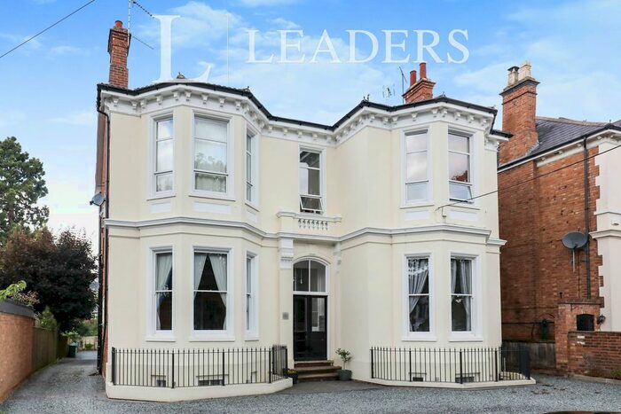 1 Bedroom Flat To Rent In Lillington Road, Leamington Spa, CV32