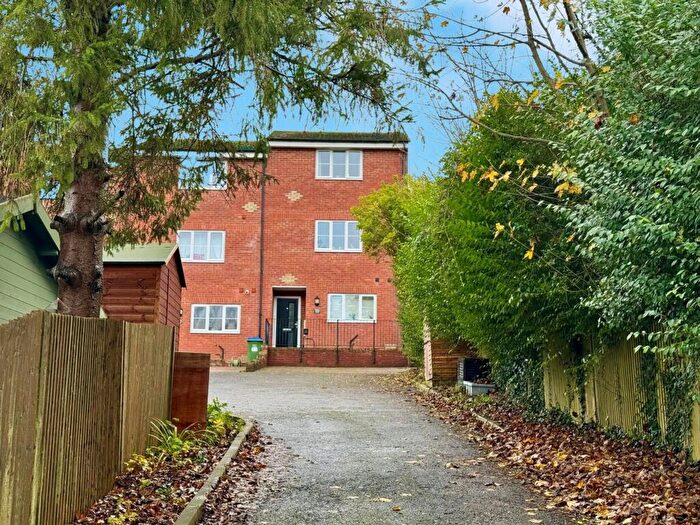 3 Bedroom End Of Terrace House For Sale In Valley Road, Newhaven, BN9